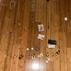 Gold Chains, gold Rings , Gold Bracelets 