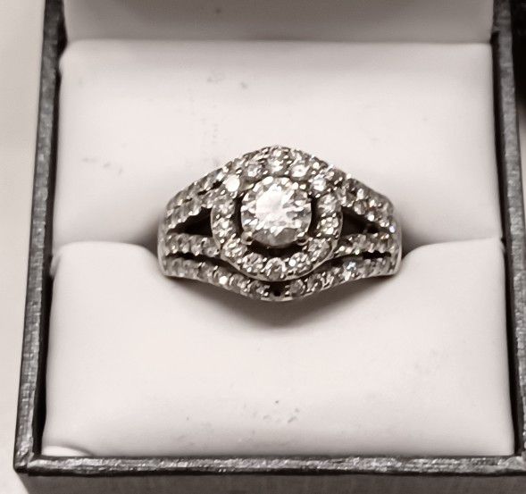 1 3/4 Cttw Diamond Wedding Ring