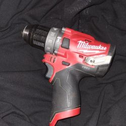 Milwaukee Hammer Drill/Driver