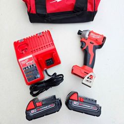 Milwaukee 18V Brushless Compact Impact Driver Kit With 2 Batteries and Charger