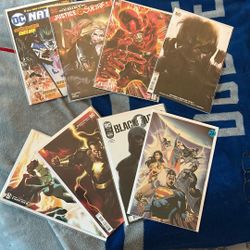 DC Comic Lot Of 8 
