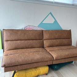 Sleeper Sofa/couch (Brown)