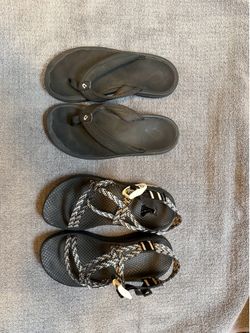 Women’s sandals  Size 6