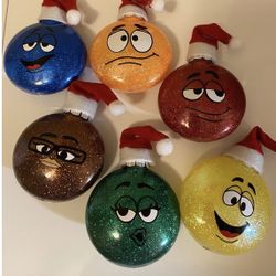 Custom Ornaments 🎅🏻✨