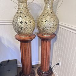 Wooden Pillars And Vases 