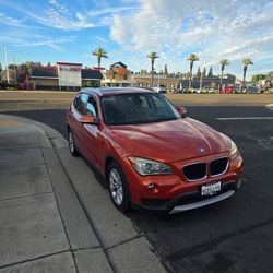 2014 BMW  X1 - xDrive28i AWD - Rare Burnt Orange - Clean Title in Hand - 124k Miles - Smogged
