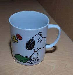 Rare 1958, 1965 SNOOPY MUGS