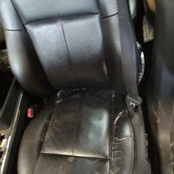 Chrysler Leather Seats