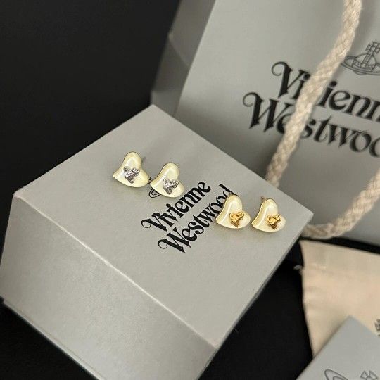 Ladies' versatile casual stud earrings