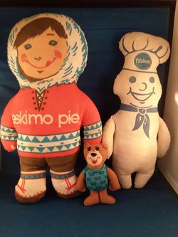 Vintage Advertising filled character's