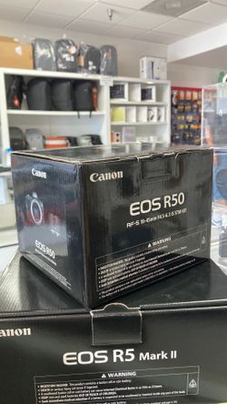 Canon EOS R50 RF-S 18-45 mm mm F4.5-6.3 IS STM KIT