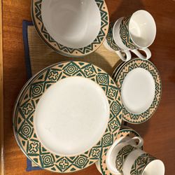 Batik Indonesian Dinnerware Set