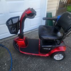 Electric scooter