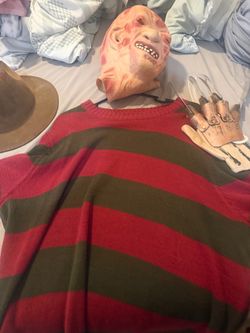Freddy Krueger Halloween costume ￼