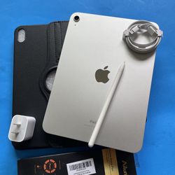 256gb Apple IPad 10th Generation (10.9” Liquid / 2022 model) with pen, keyboard, case & Accessories (warranty 2026) 