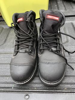 Craftsman men’s Theo black waterproof steel- toe work boot Size 8w