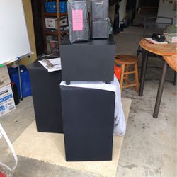 Acoustic satellite/subwoofer speaker system