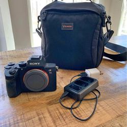 Sony a7 Ill Mirrorless Camera with Camera Bag & Dual Charger, Like New Condition, Low Shutter Count