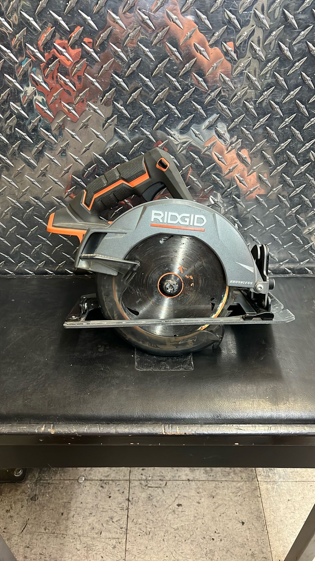 Ridgid R8653 Ridgid 7-1:4” 18V Gen5X Brushless Circular Saw R8653 for Sale in ...