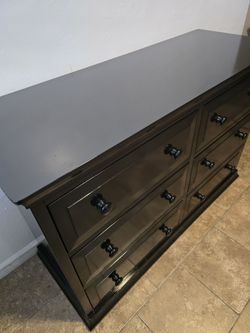 Medium Size Dresser 48L 18W 32H Delivery Available