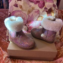 Ugg Boots, 7t Children’s 