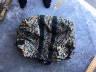 Digital pattern large flight bag