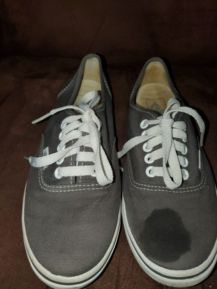 Great condition Van's size 7.5 in womens 6 in mens