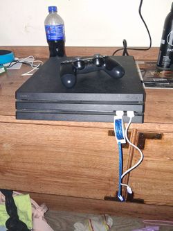 Ps4 pro 1T