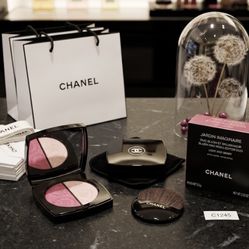 Chanel Double Highlighter Makeup Limited Edition Very Beautiful MSRP $95