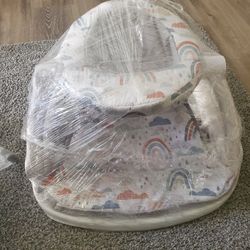 BABY FLOOR SEAT