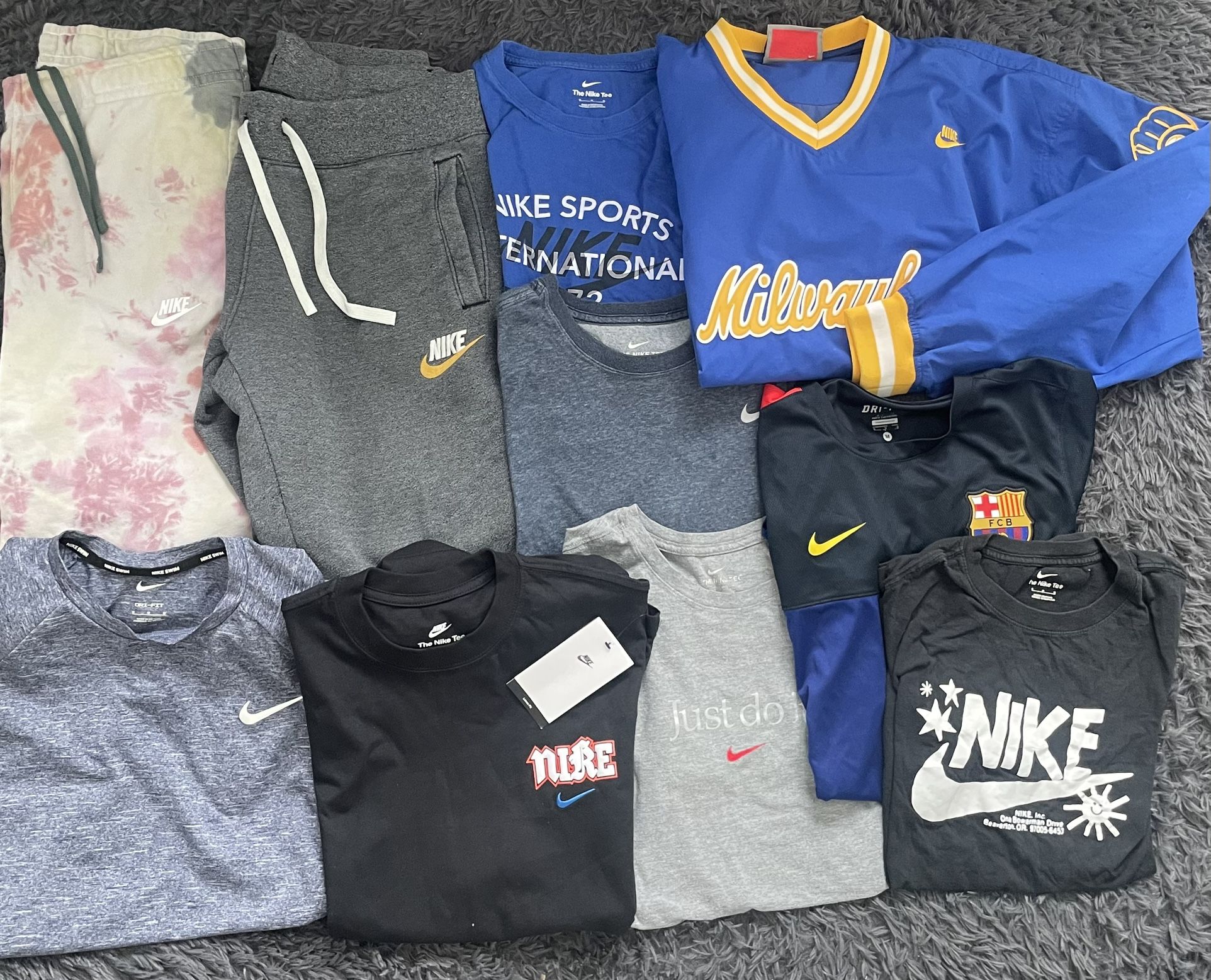 Nike Fleece T-Shirt Sweatpants Jersey Lot Bundle of 10 | Men Medium