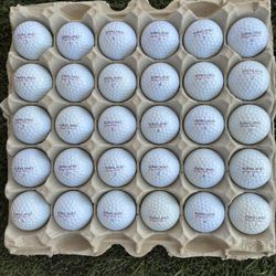 30 Golf ⛳️ Balls Kirkland 