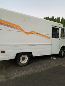 GMC 35 value van