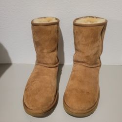 Uggs Size 8