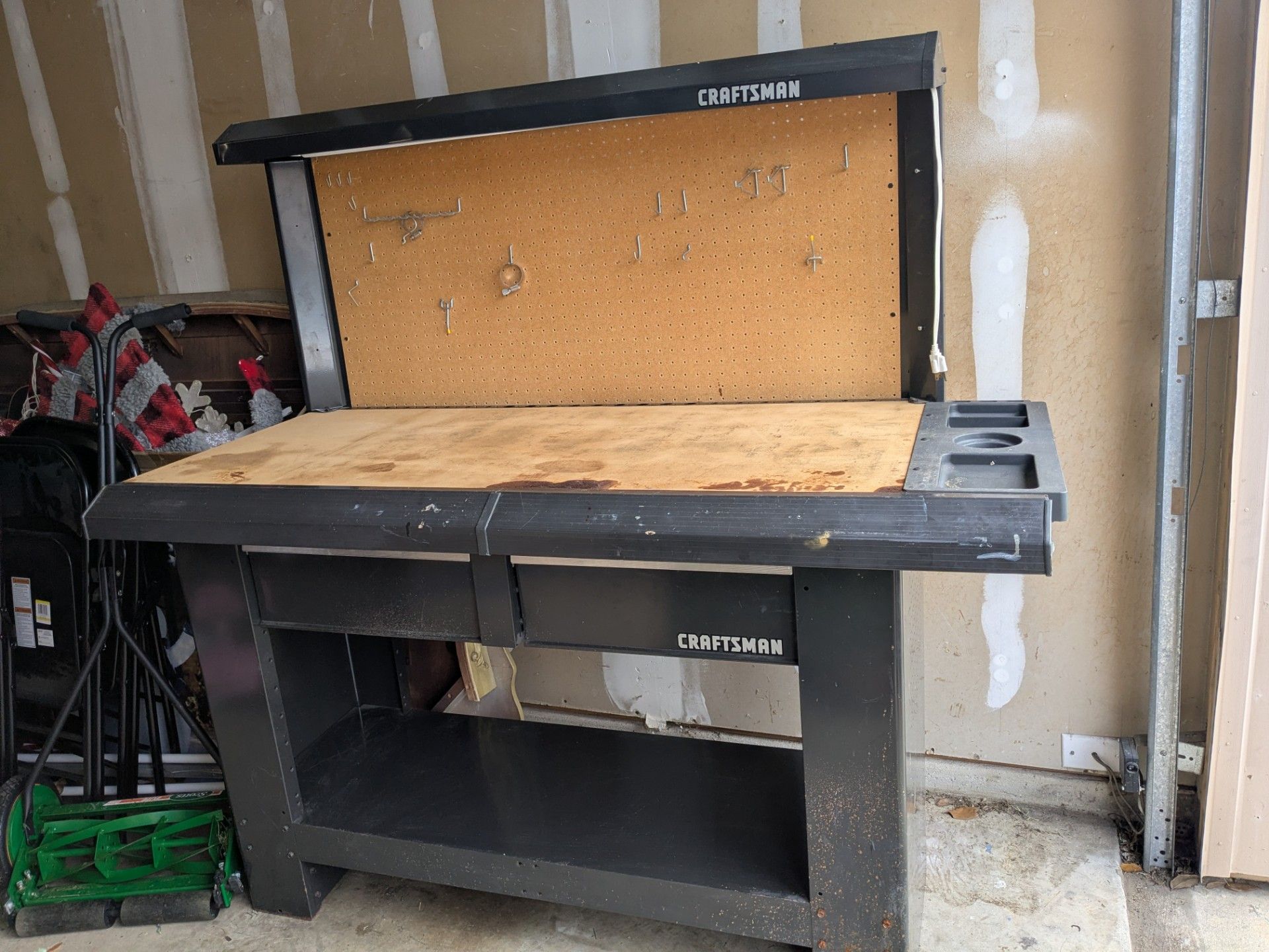 craftsman workbench with drawers for Sale in Saginaw, TX - OfferUp