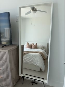 Full body mirror