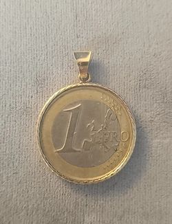 14K Gold Bezel 2002 One Euro Coin Jewelry Pendant Vintage