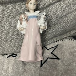 Lladro Figurine
