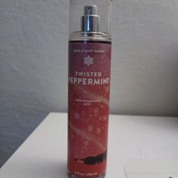 Bath And Body Twisted Peppermint🍬