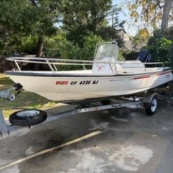 Boston Whaler Dauntless 13 