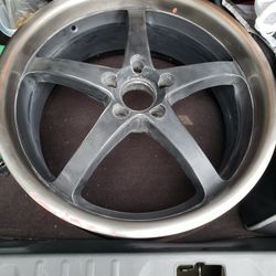 Wheel  Set W/out Tires.  2 Extra Wheels Staggard