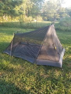 Screen Tent W Rain Cover