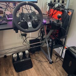 Logitech steering wheel with shifter