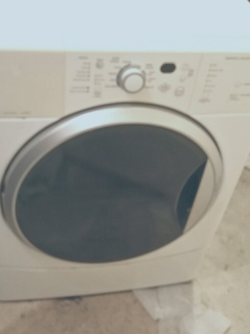 White Kenmore HE2 Super Capacity Electric Dryer