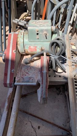 Tile saw