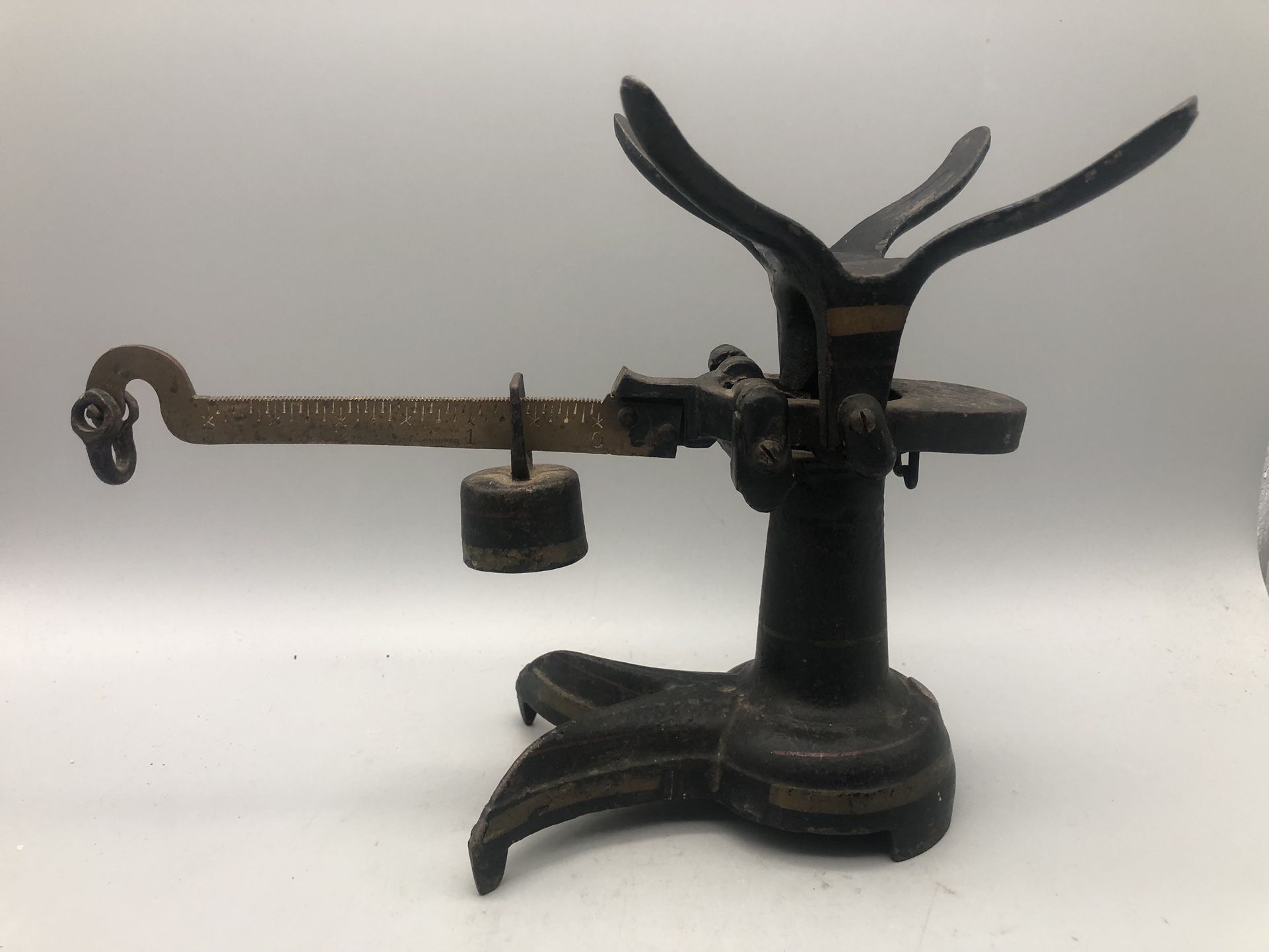 Antique Cast Iron Crowfoot Scale.