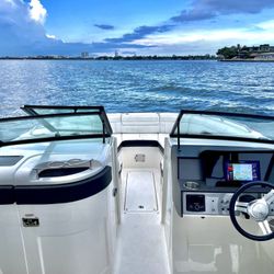 2018 Sea Ray 270 SDX