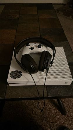 Xbox Controll And Headset