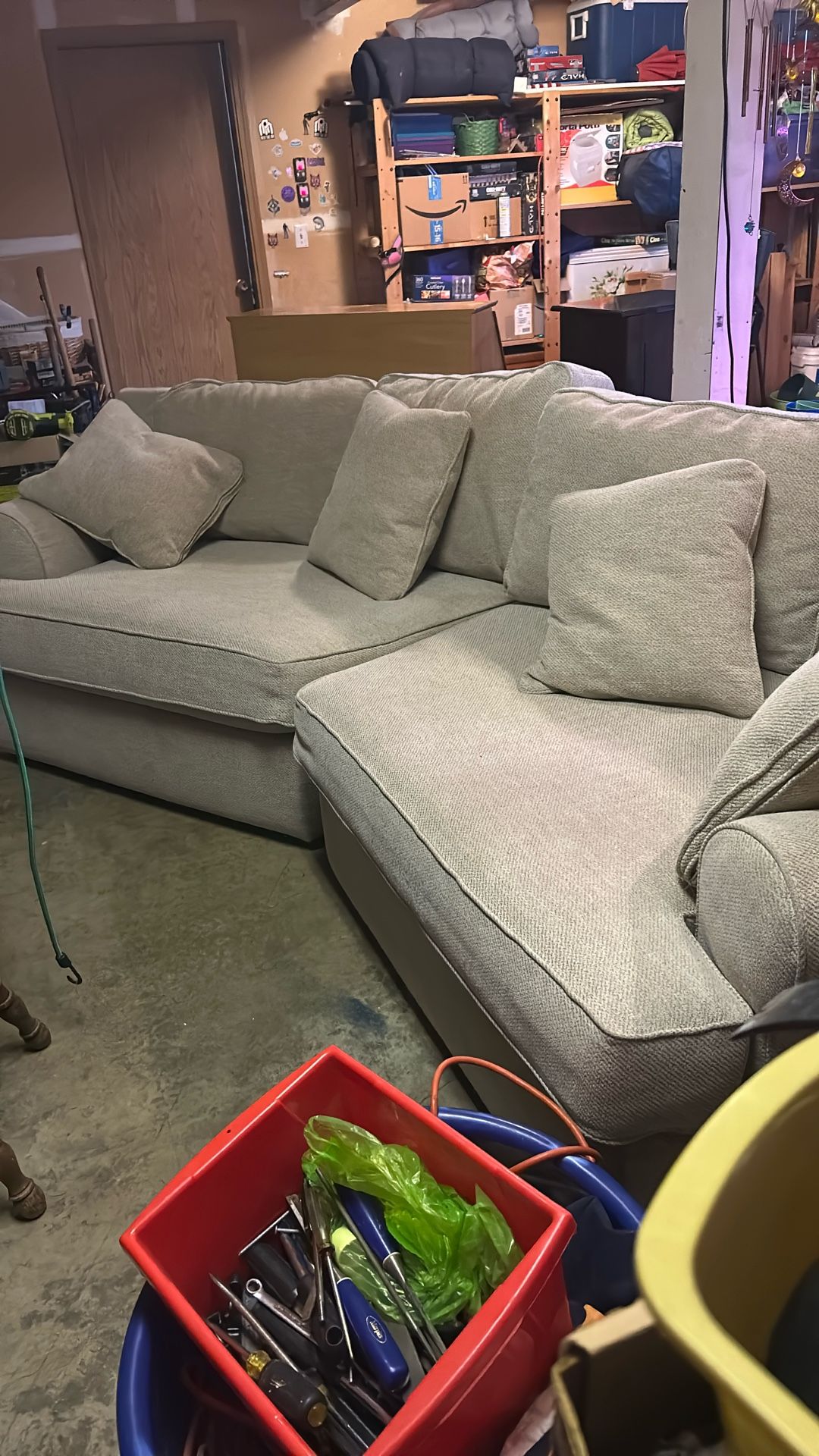 La Z Boy Sectional Sofa (2pc ) EXTRA DEEP