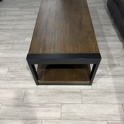 Wooden Coffee Table 